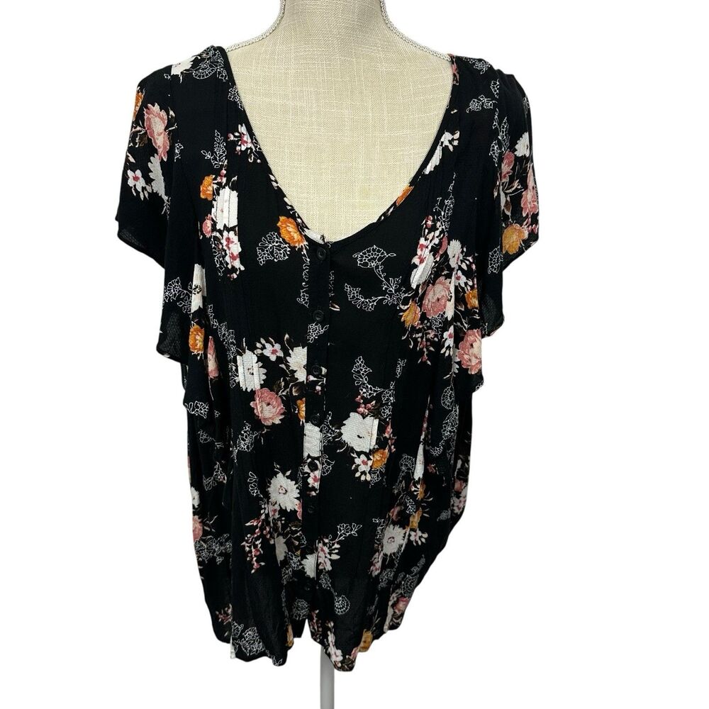 TORRID Floral Blouse Flutter Sleeve Button Front 10849808 Womens Sz 1X Black